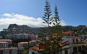 Apartment In Camara De Lobos